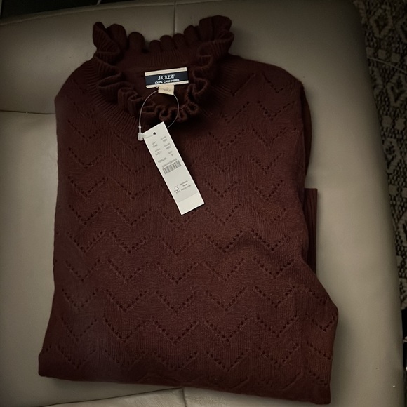 ❌SOLD❌NWT Jcrew Cashmere pointelle mockneck ruffle sweater - Midnight Burgundy - Picture 8 of 9
